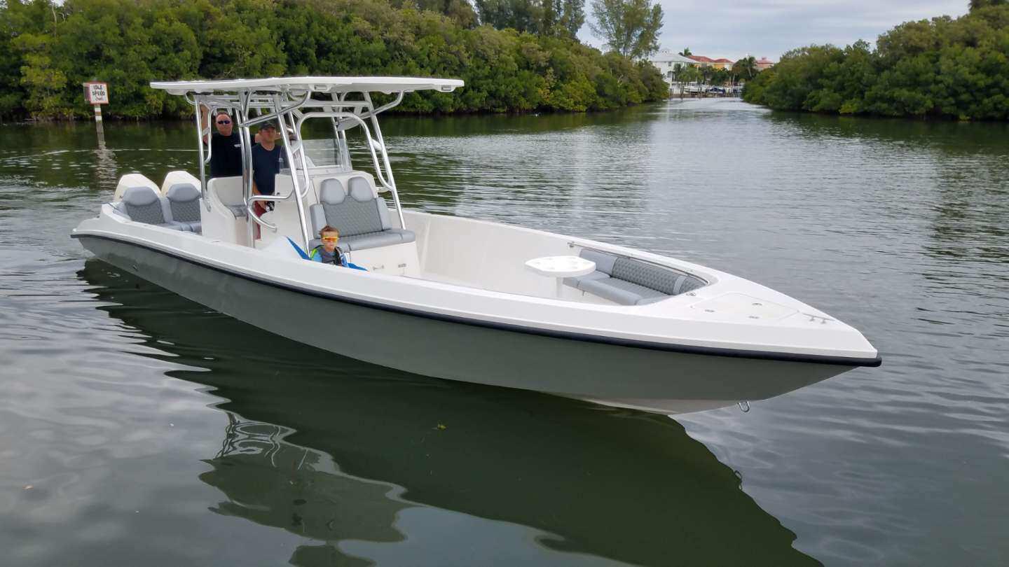 Experience Unmatched Adventure with the 33ft Balhambar Fishing Boat